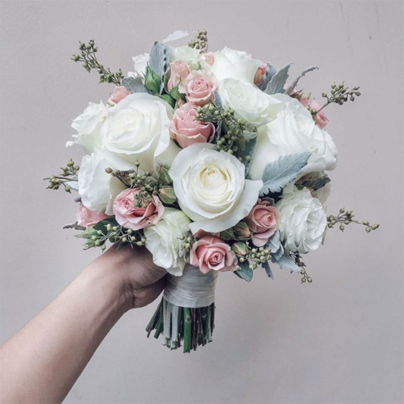 Hoa cưới bó theo dạng tròn